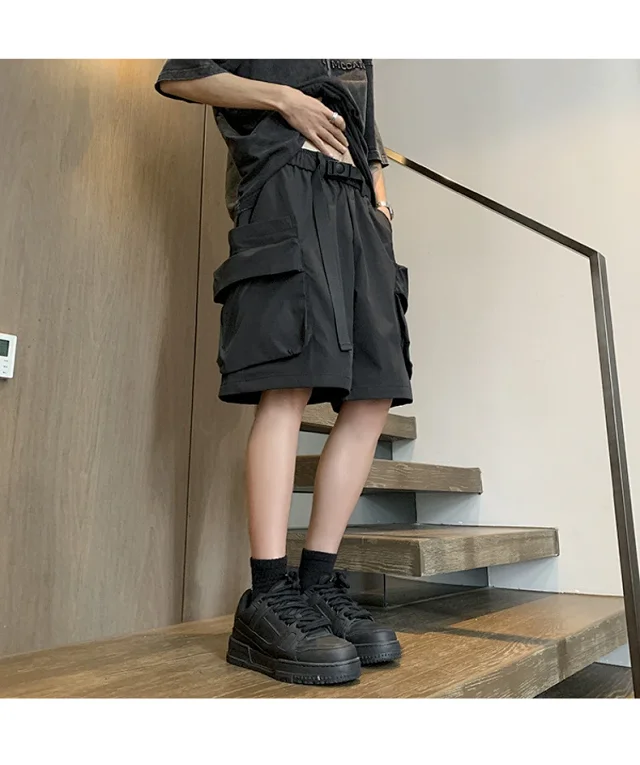 Japanese Streetwear Utility Shorts for Men Detail