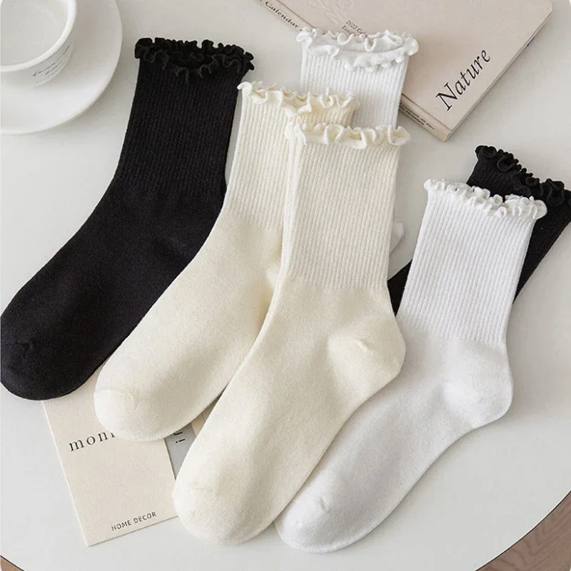 Lace-Trimmed Japanese Cotton Ankle Socks（6 pairs）