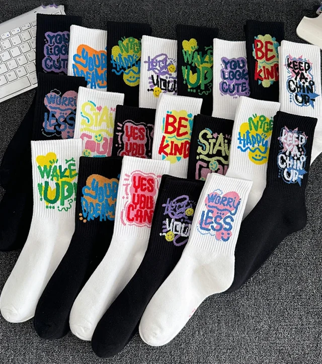 Women's Plus-Size White Mid-Calf Sports Socks（20 pairs） Detail