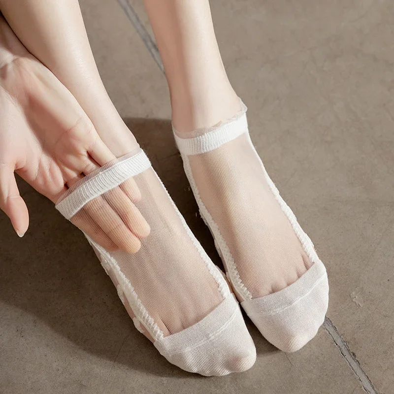 Lace-trimmed Breathable White Ankle Socks（10 pairs）