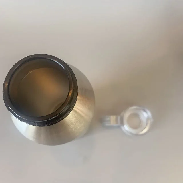 Stainless Steel Water Bottles Detail