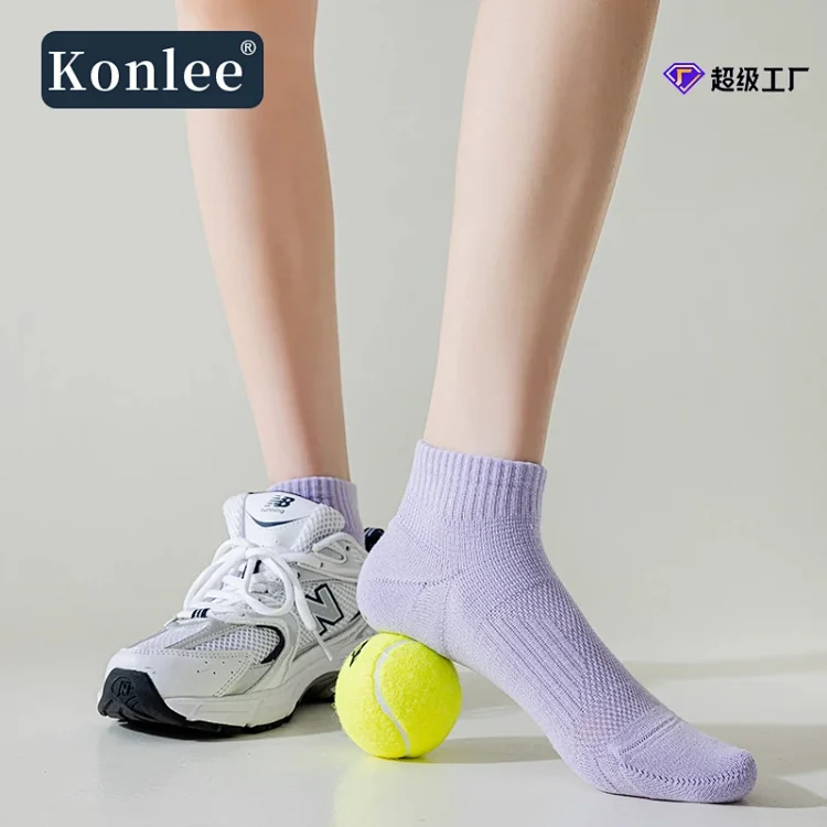 Ladies' Athletic Socks, Candy - Colored, Campus Style, Non - Slip Heel