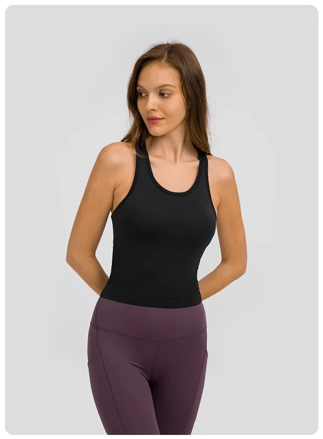 Seamless Bare-Fit Yoga Tank Top Detail