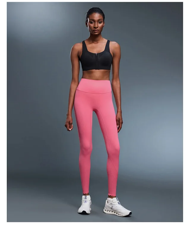Zip-Front Supportive Yoga Sports Bra Detail