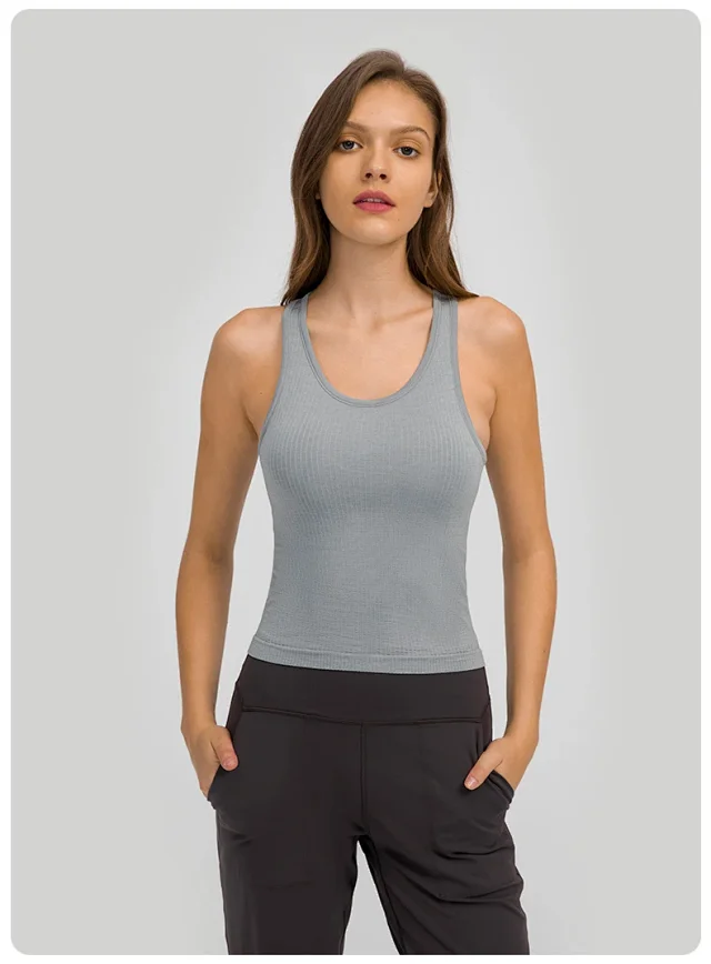 Seamless Bare-Fit Yoga Tank Top Detail