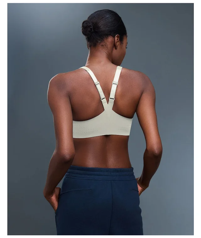 Zip-Front Supportive Yoga Sports Bra Detail