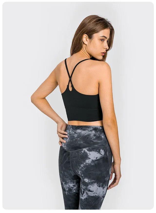 Nude-Fit Sculpting Yoga Bra Detail