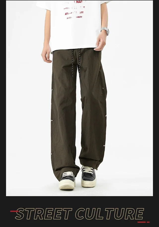 2025 Spring/Summer Men's Parachute Cargo Pants Detail