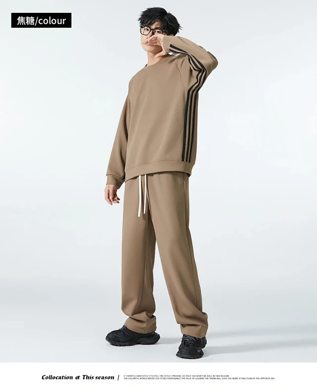 Mens Sports Set: Raglan Sleeve Crewneck Sweatshirt & Straight Leg Casual Pants Detail