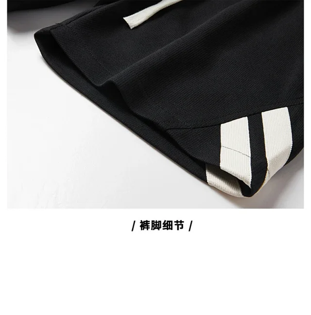 Men's Summer Ice Silk Beach Shorts Detail