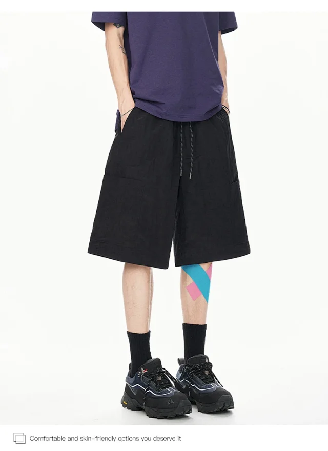Men's Loose Straight Ice Silk Shorts Detail