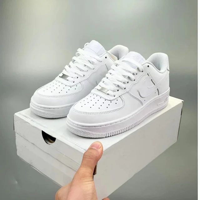 2024 Dragon Year Air Force 1 Detail