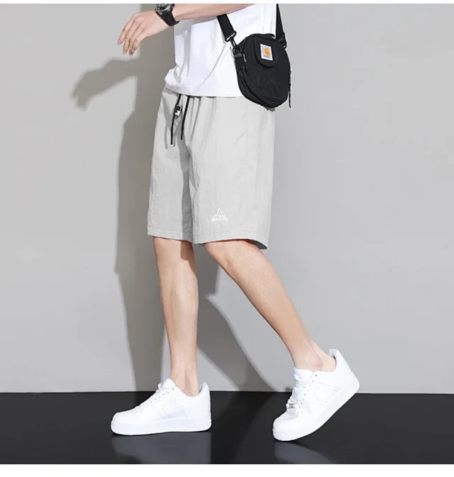 Men's Nylon Quick-Dry Beach Shorts Detail