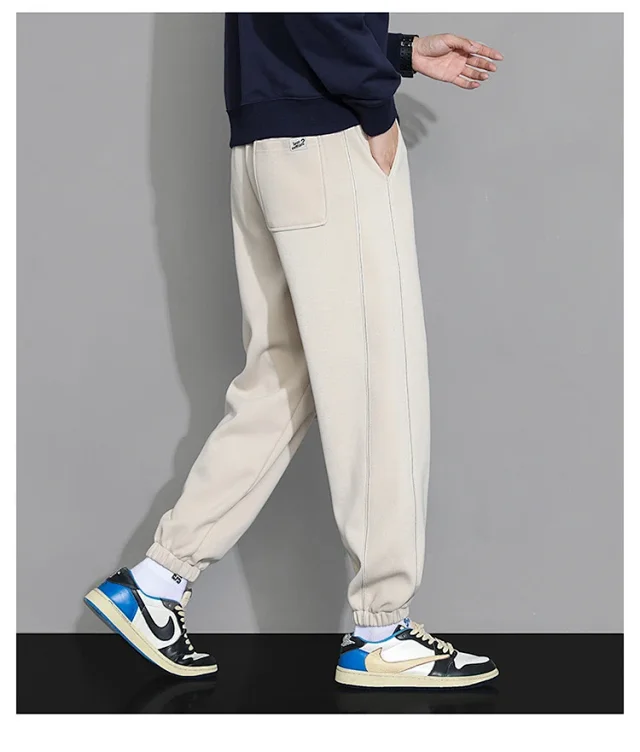 Men's Chunqiu New Thermal Joggers Detail