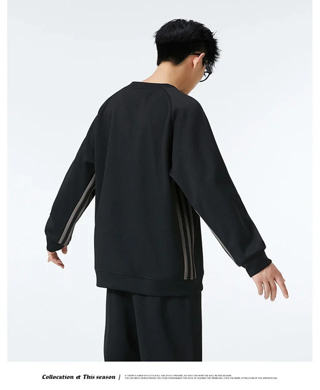 Mens Sports Set: Raglan Sleeve Crewneck Sweatshirt & Straight Leg Casual Pants Detail