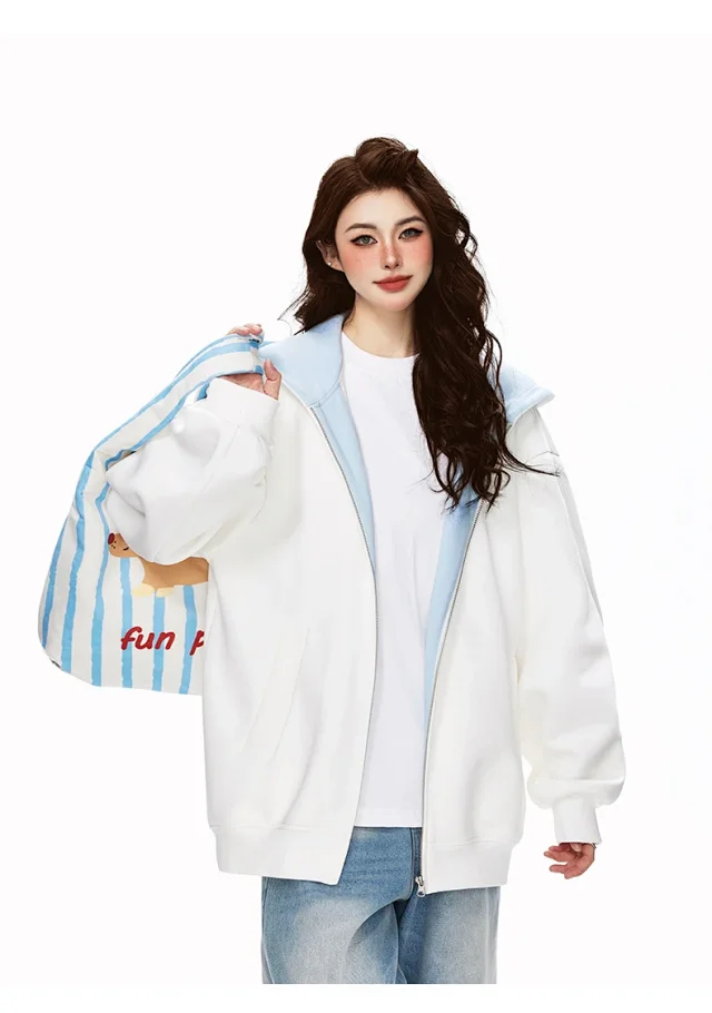 American New Color - Blocked Hoodie Detail
