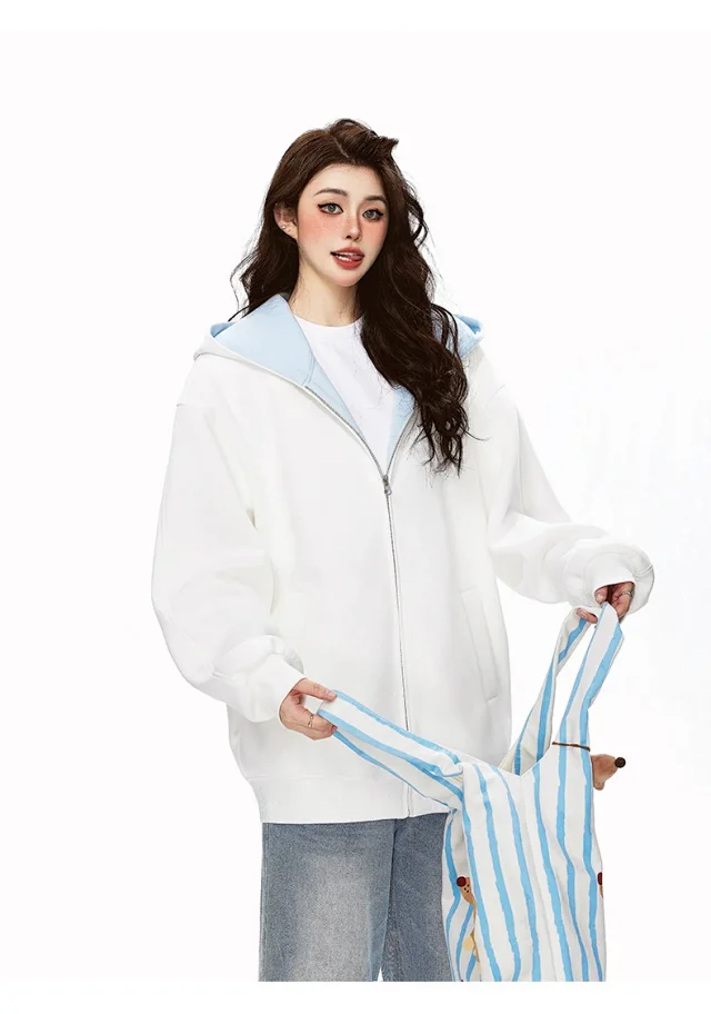 American New Color - Blocked Hoodie Detail