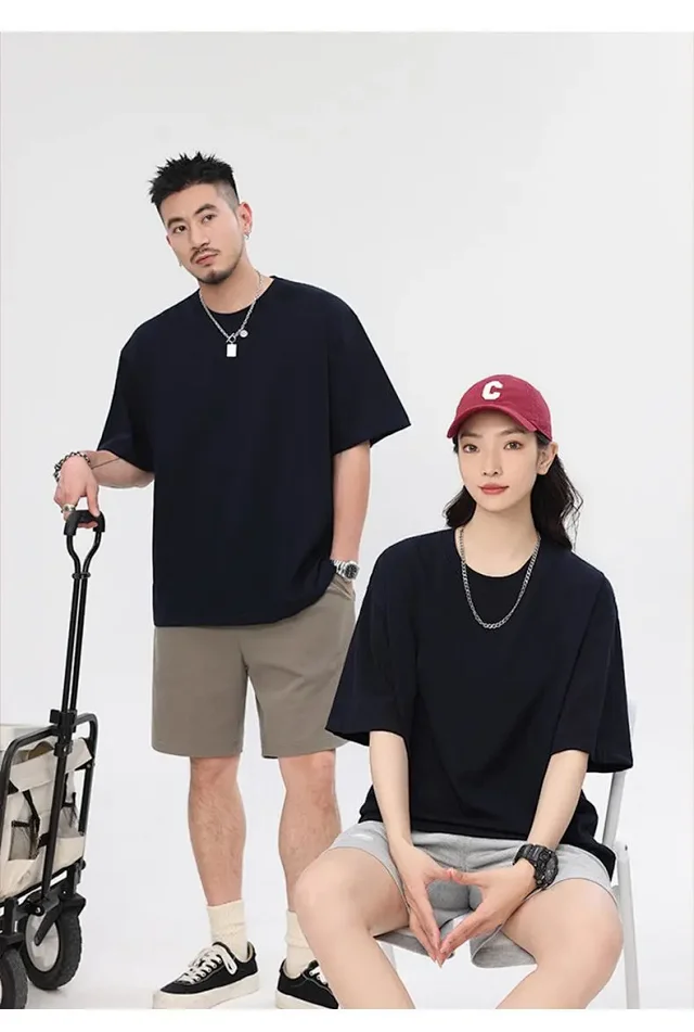 300G Men's Cotton Heavyweight T-Shirt Detail