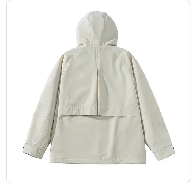 Huang Yimei Liu Yifei Outdoor Water-Resistant Yellow Jacket Detail