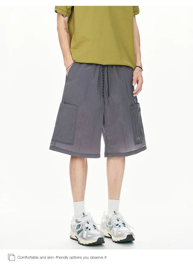 Men's Loose Straight Ice Silk Shorts Detail