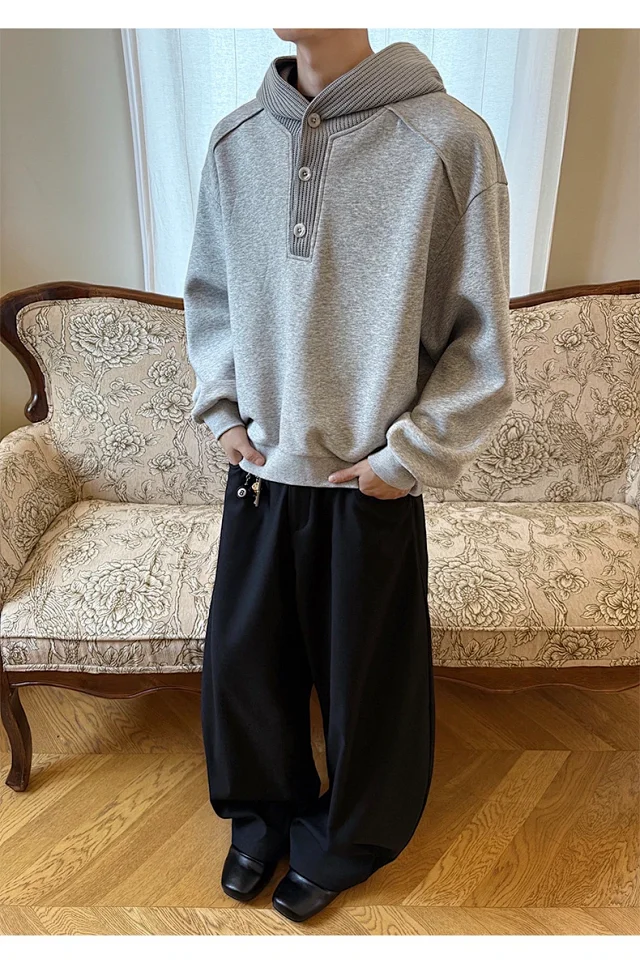 Men's Vintage Knit Hoodie Detail