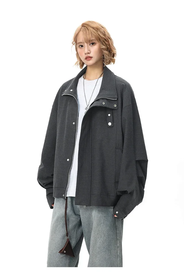 Men's Streetwear Bomber Jacket Detail