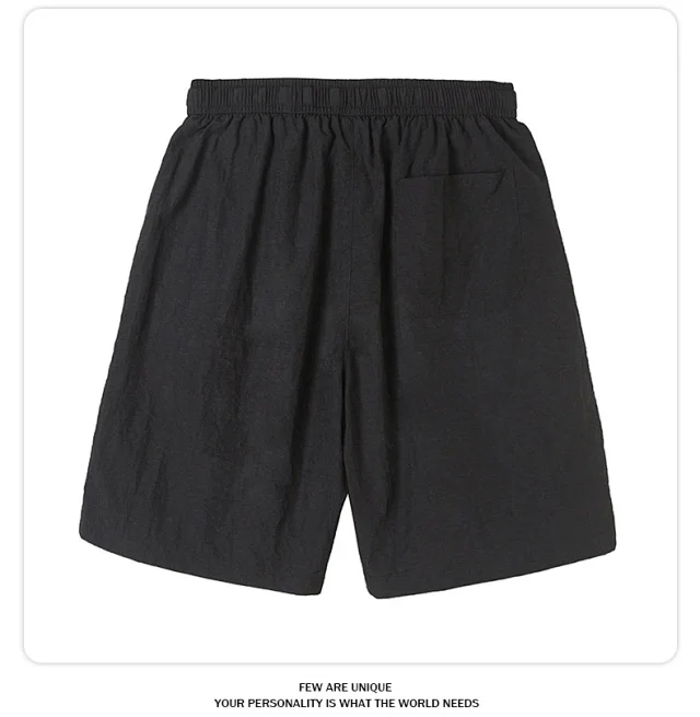 Men's Summer Loose Cargo Shorts Detail