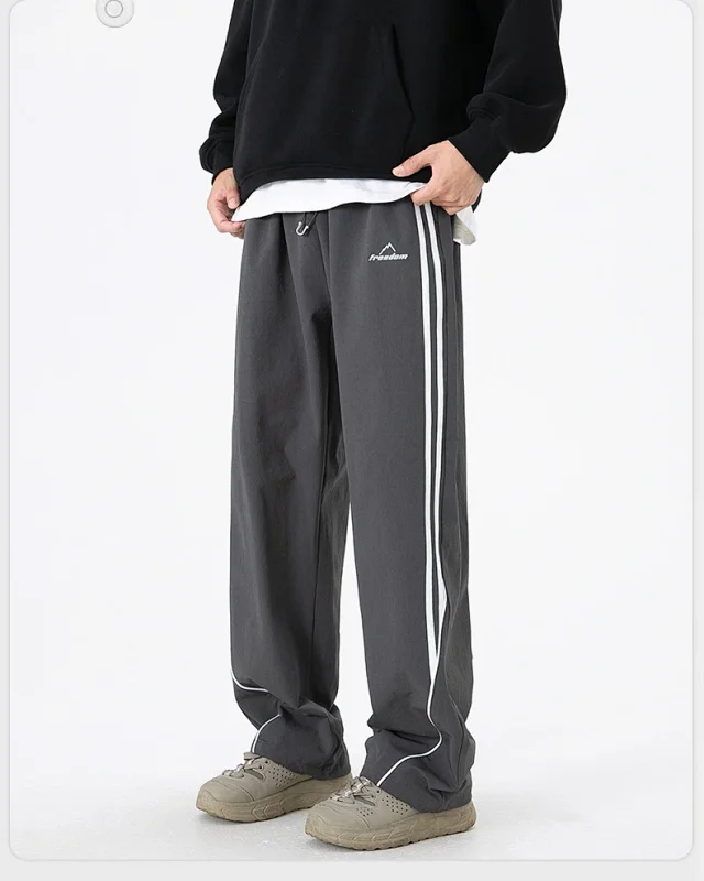 Men's 2025 Hiking Pants Detail