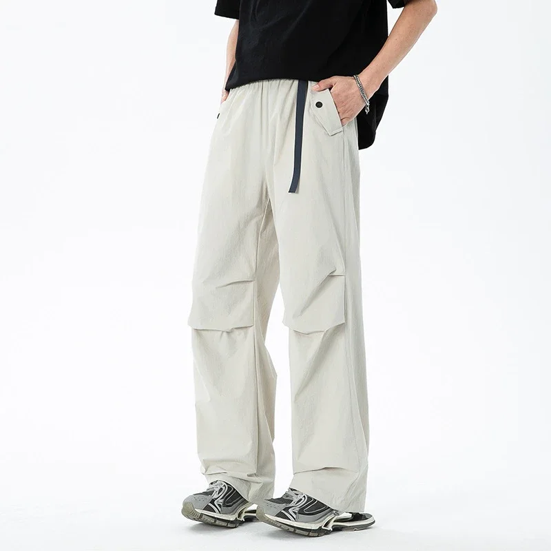 2025 Mens Parachute Pants: Waterproof, Lightweight & Stylish