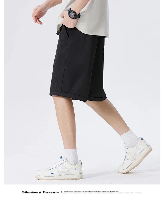 Men's Summer Lightweight Cargo Shorts Detail