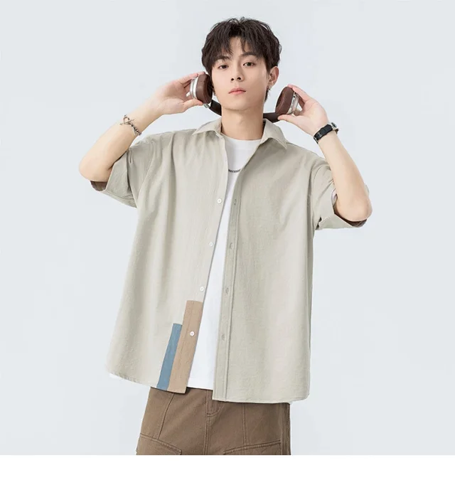 Summer Men's Short Sleeve Shirt: Trendy & Retro Detail