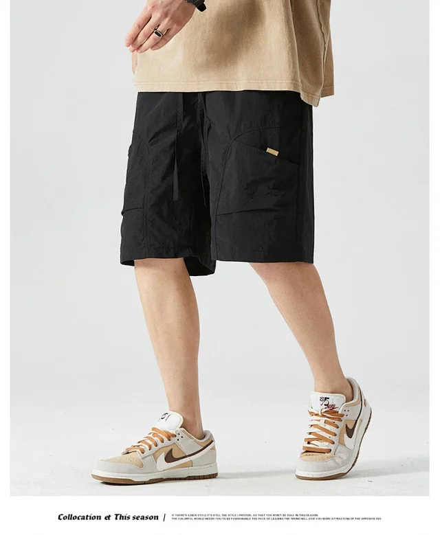 Men's Summer Cargo Shorts - Sporty & Cool Detail