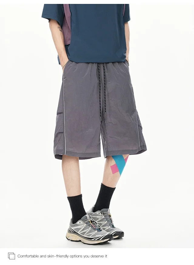 2025 Summer Men's Loose Reflective Shorts Detail