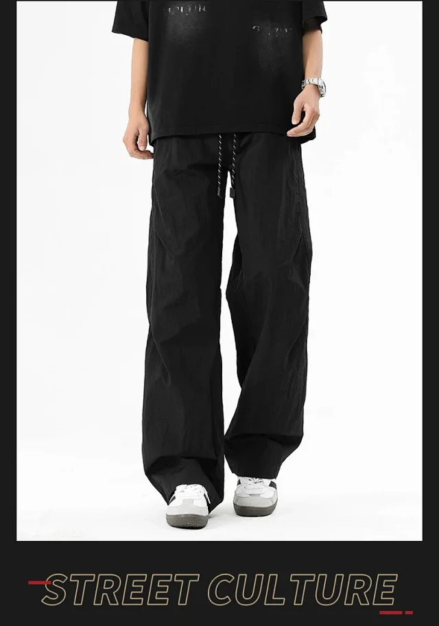 2025 Spring/Summer Men's Parachute Cargo Pants Detail