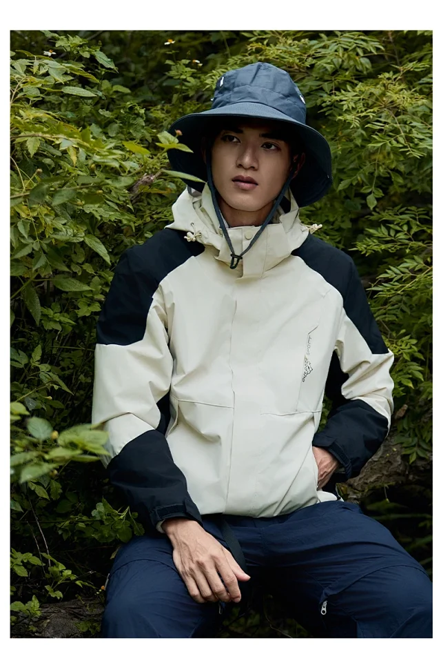 2025 Couples Outdoor Hiking Jackets Detail