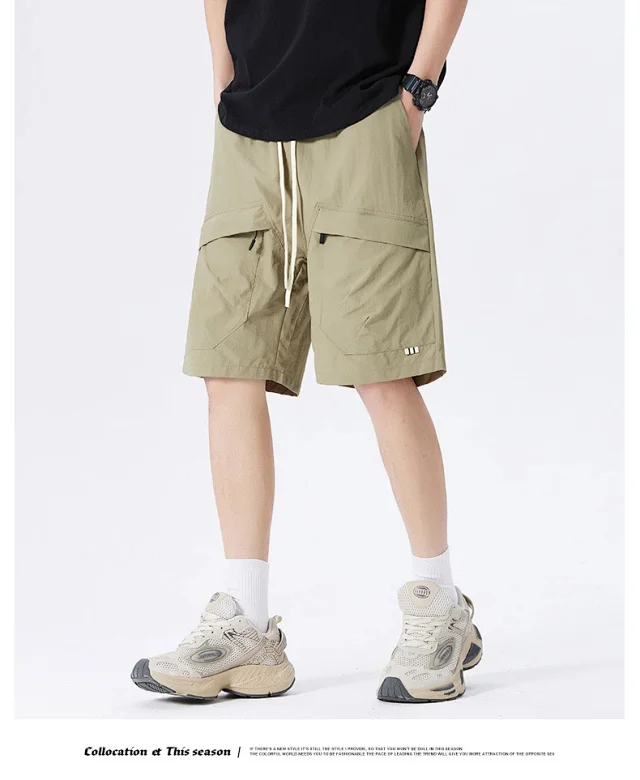 2025 Summer American Parachute Shorts for Men in Loose Straight Style with Multiple Pockets Detail