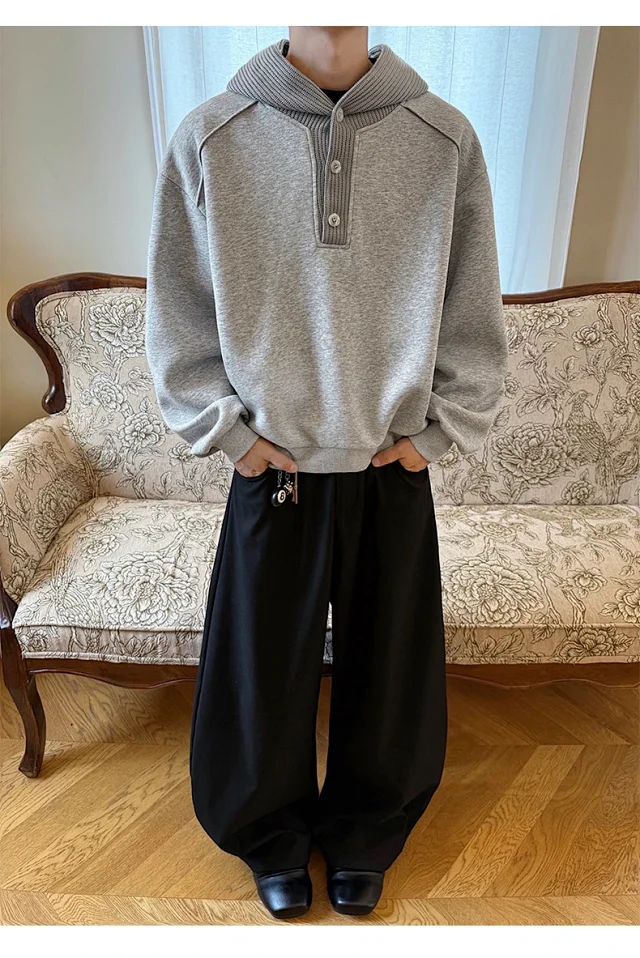 Men's Vintage Knit Hoodie Detail