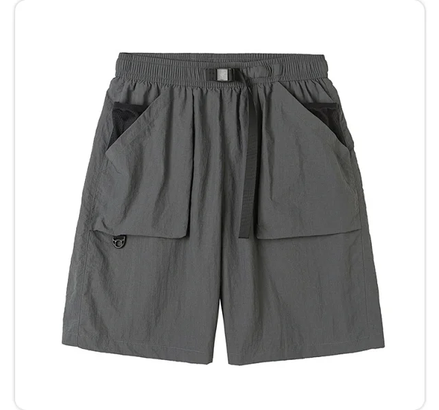 Men's Summer Loose Cargo Shorts Detail