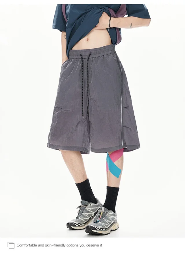 2025 Summer Men's Loose Reflective Shorts Detail