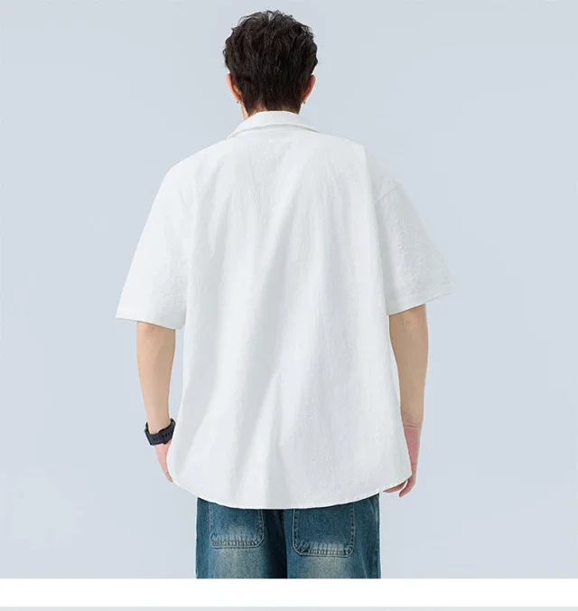 Summer Men's Short Sleeve Shirt: Trendy & Retro Detail