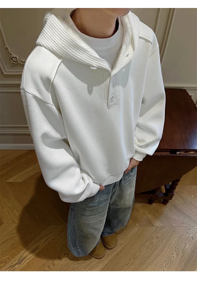 Men's Vintage Knit Hoodie Detail