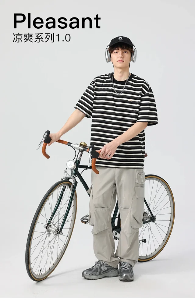2025 Men's Striped Color - Blocked Tee Detail