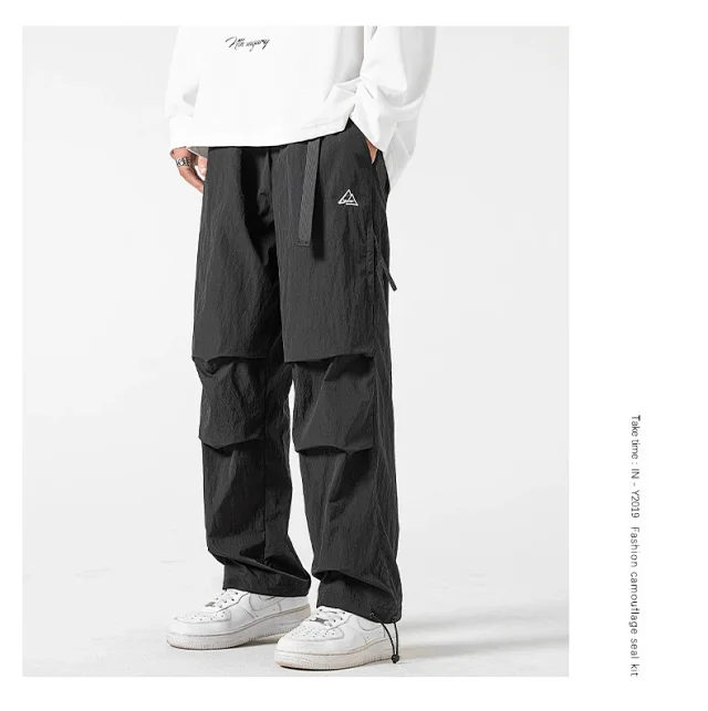 Autumn Men's Parachute Cargo Pants Detail