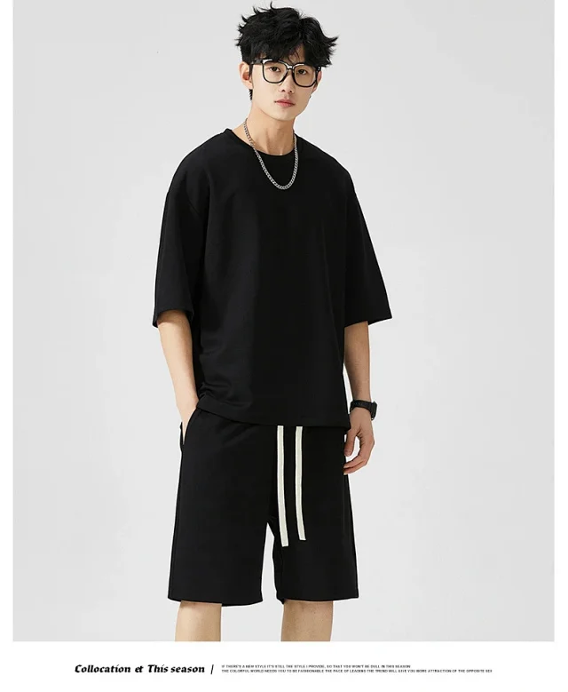 Summer Men's New Short-sleeve T-shirt Set Detail