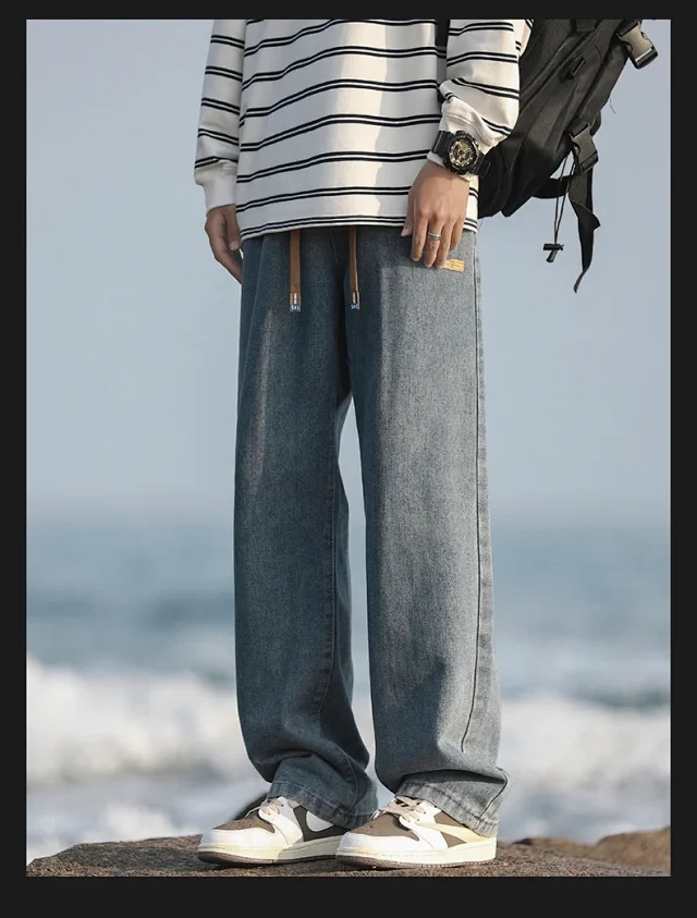 Men's Loose Straight Soft Denim Jeans Detail