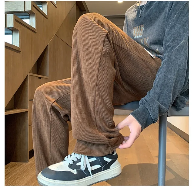 Autumn New Japanese Retro Corduroy Wide Leg Pants for Men Detail