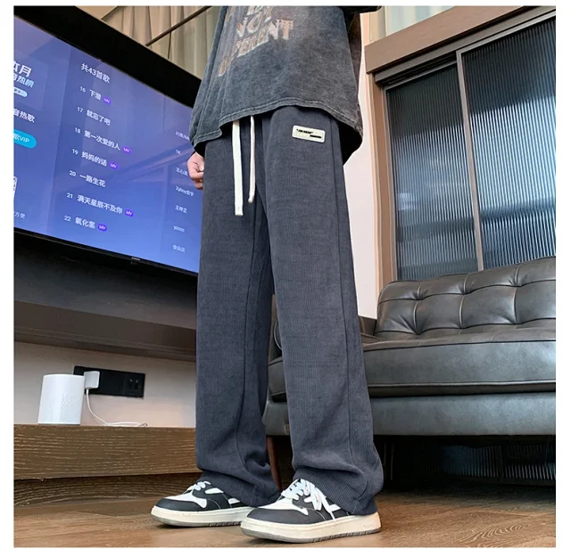 Autumn New Japanese Retro Corduroy Wide Leg Pants for Men Detail