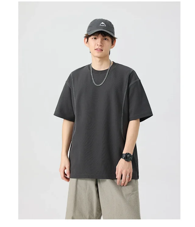 Men's Summer Crew Neck T-shirt Detail
