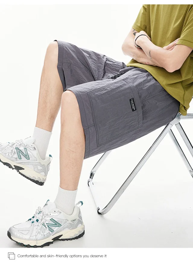 Men's Loose Straight Ice Silk Shorts Detail