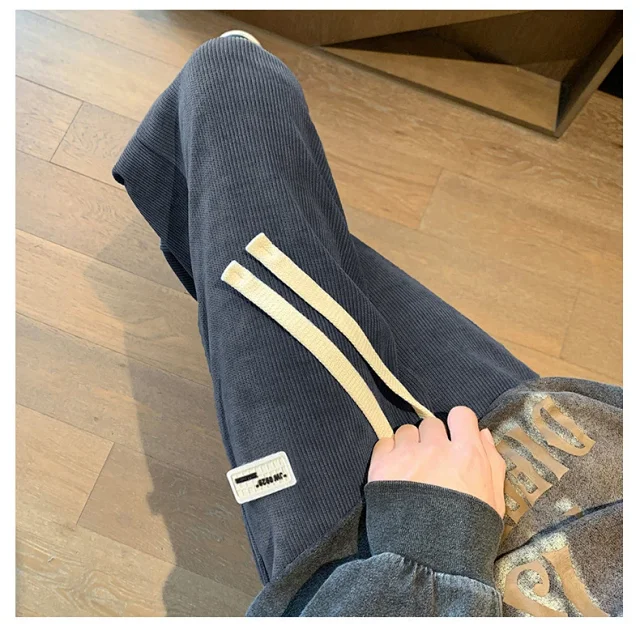 Autumn New Japanese Retro Corduroy Wide Leg Pants for Men Detail